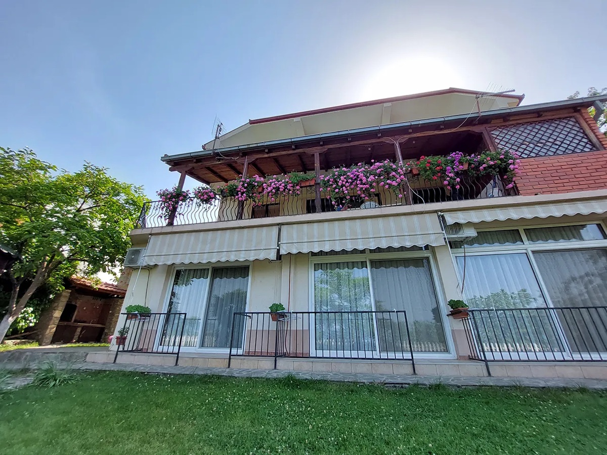 Apartmani Vila Roza - smeštaj u Starom Dojranu - fotografija 1