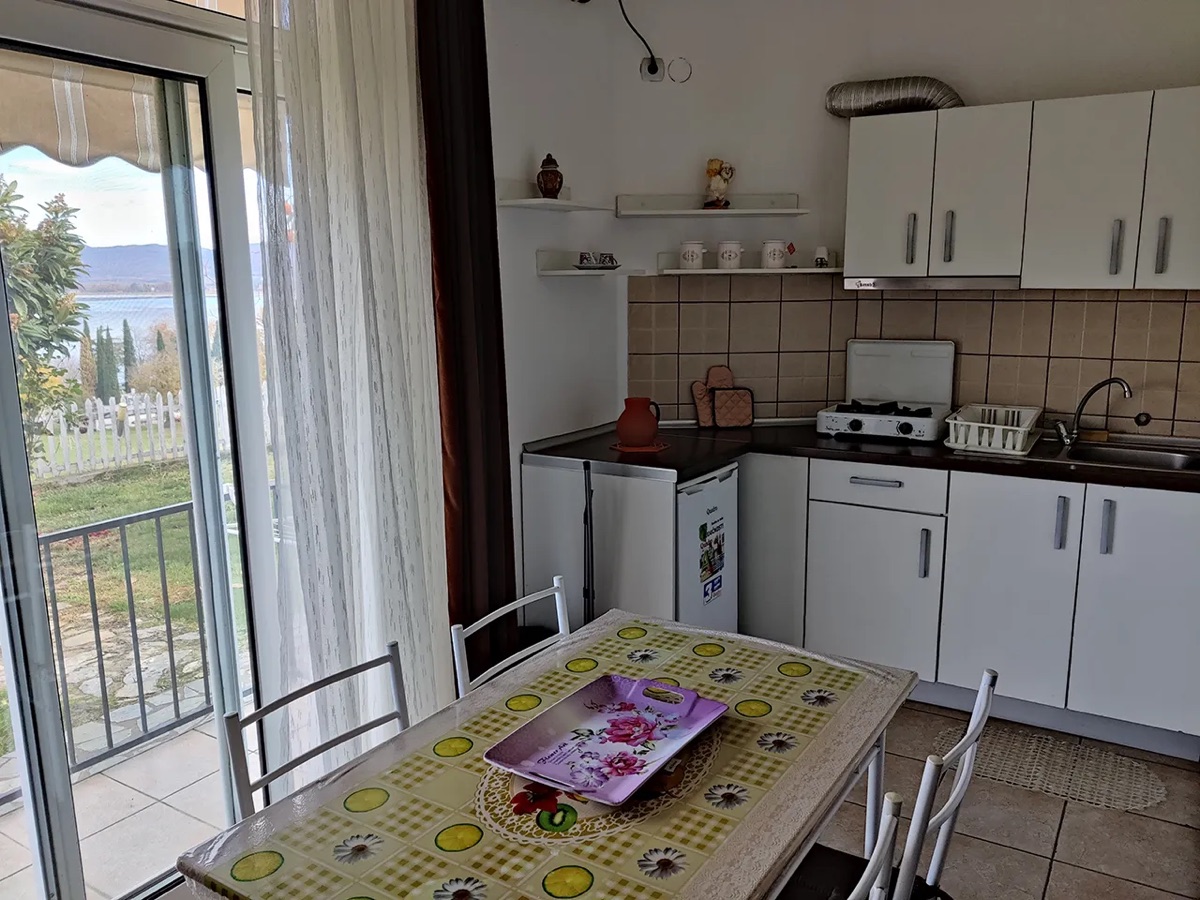 Apartmani Vila Roza - smeštaj u Starom Dojranu - fotografija 2