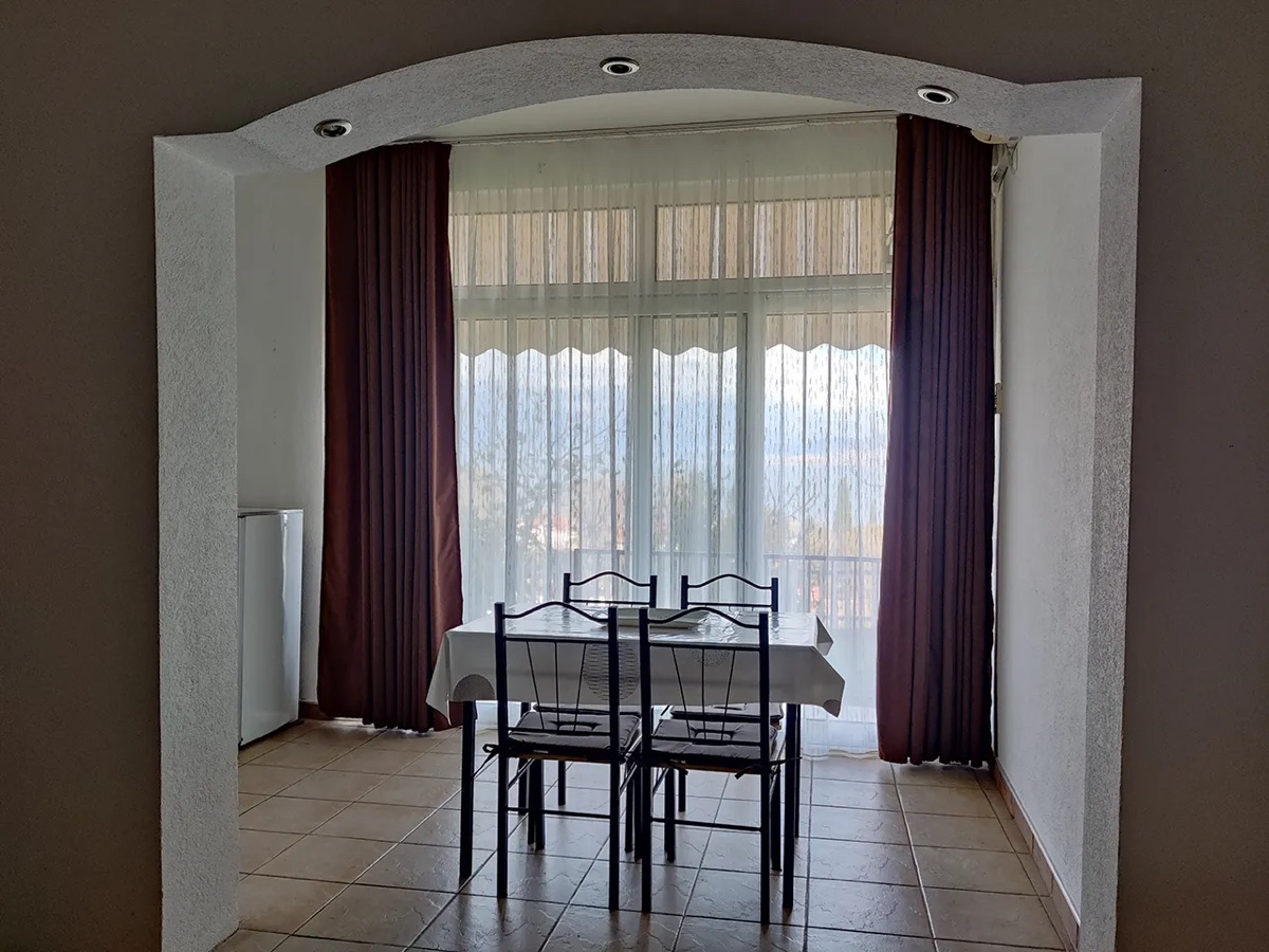 Apartmani Vila Roza - smeštaj u Starom Dojranu - fotografija 3