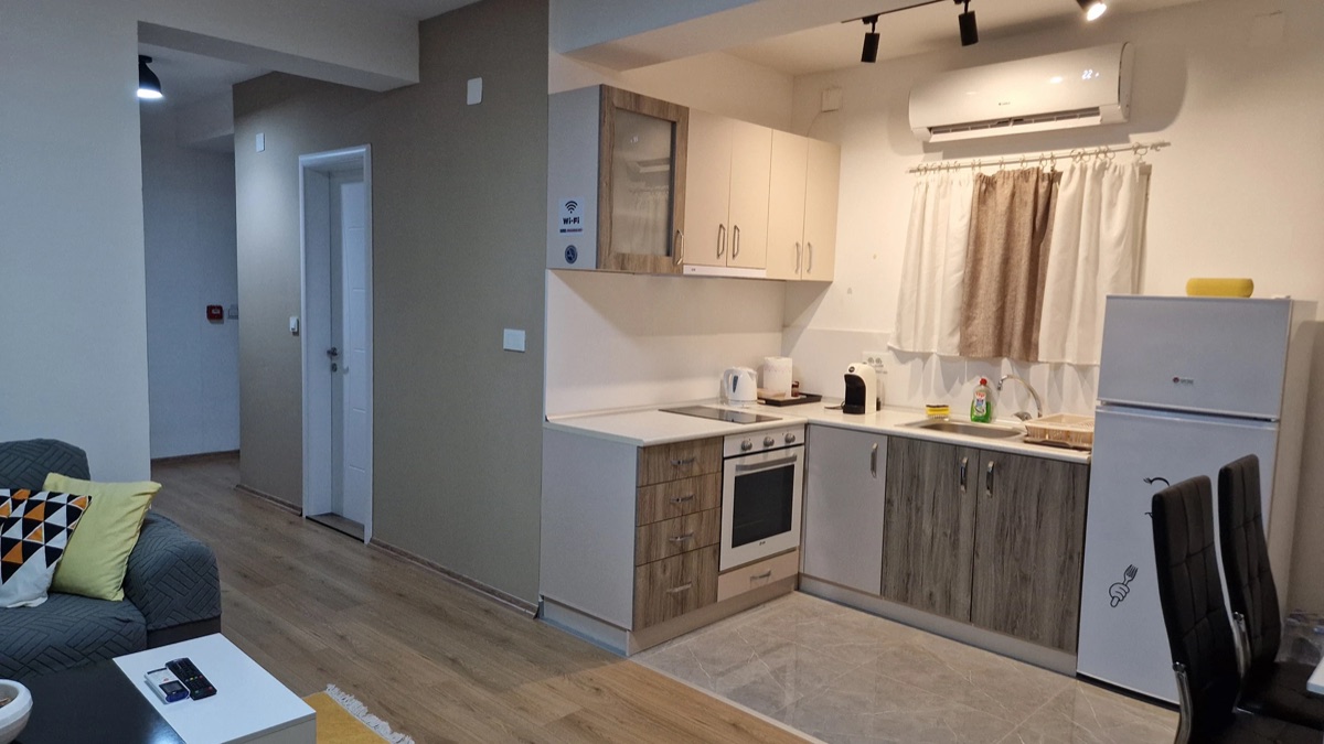 Emi Center Apartments - апартмани и rent-a-car во Гевгелија - фотографија 5