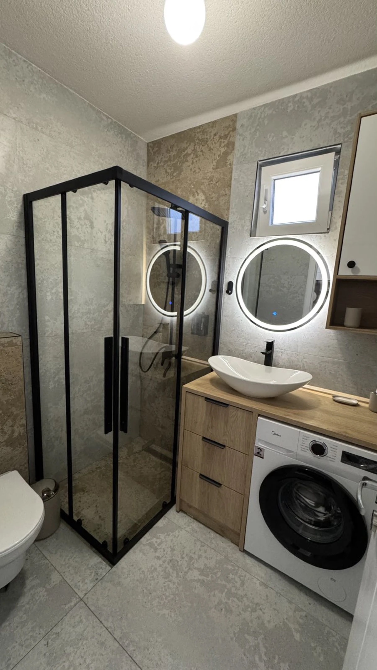 Emi Center Apartments - апартмани и rent-a-car во Гевгелија - фотографија 15